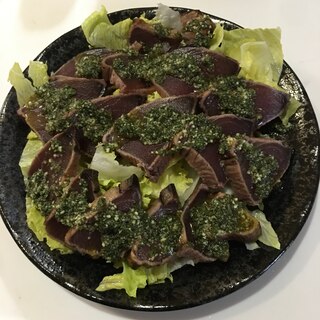 カツオのタタキ大葉ソース